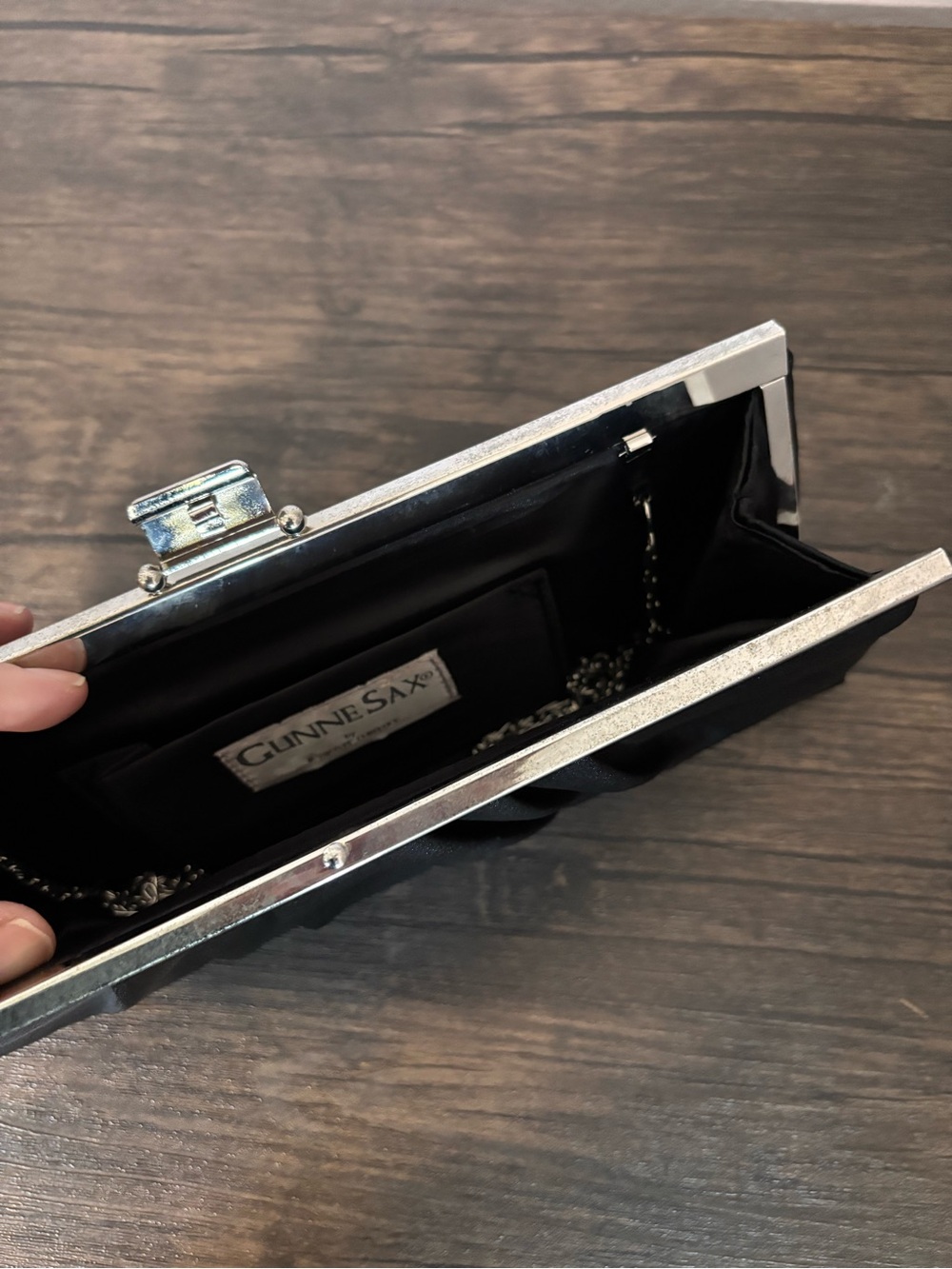 Clutch bag - Picture 3 of 3
